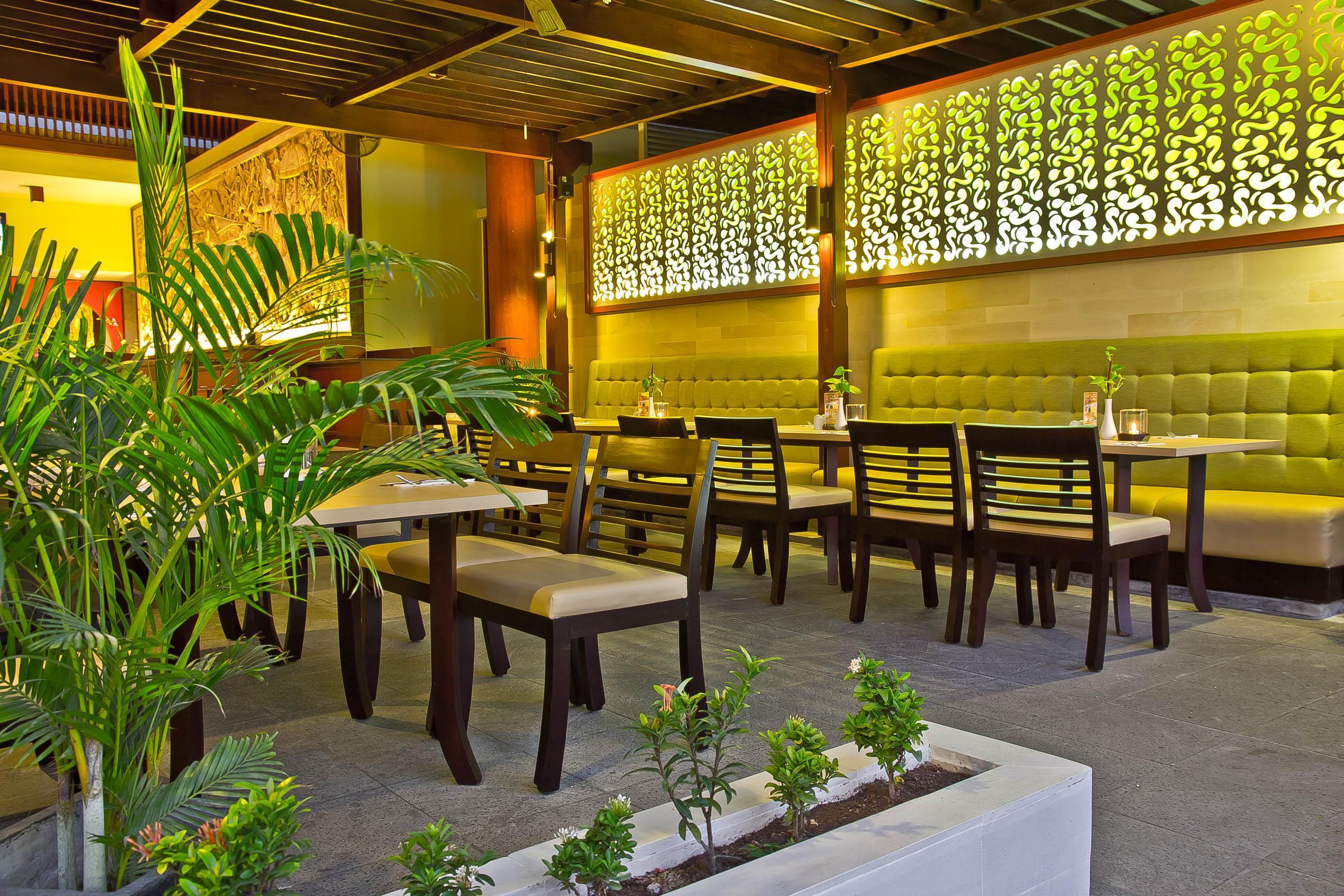 The Rani Hotel & Spa Kuta Lombok Exterior foto